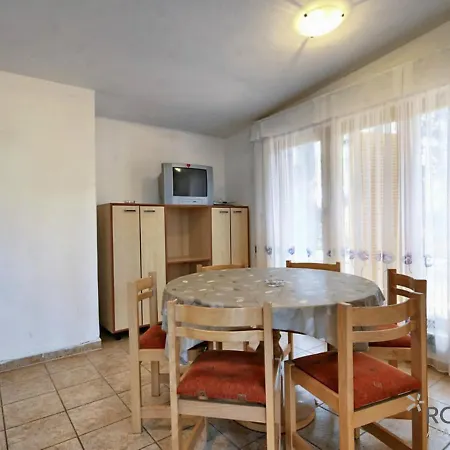 Rona Bungalows Prázdninový dům *